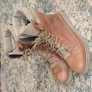 Womens Leather Cole Hann Waterproof Boots Size 8.5